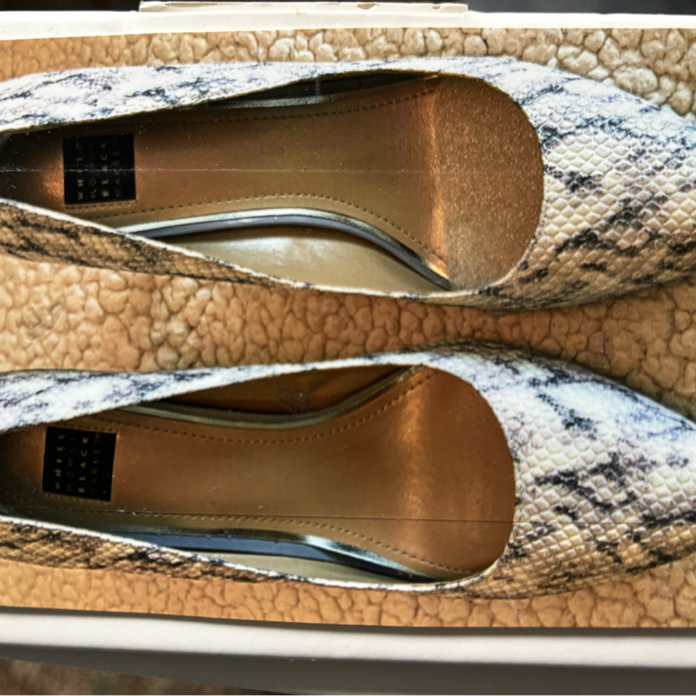 WHBM Olivia Plains Snake Ecru Leather Pumps